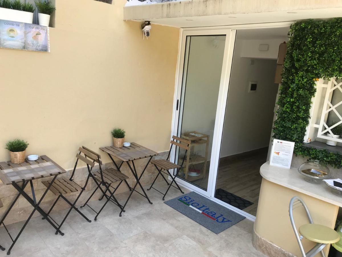 Sicitaly Bed & Breakfast Aci Castello Exterior foto